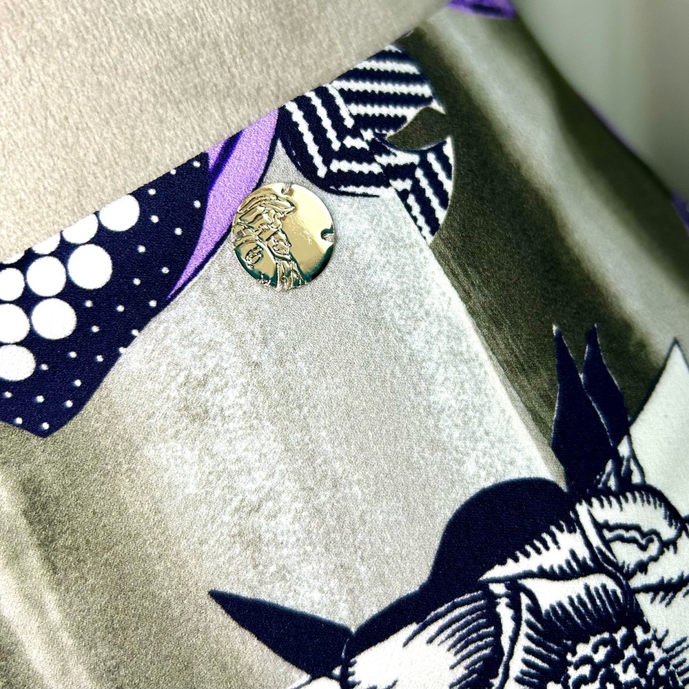 Versace Collection Grey, Purple, Green Abstract Pencil Skirt, Size M - Picture 5 of 13